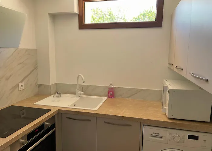 Thamyris Porticcio Ajaccio Corse Gæstehus 4*